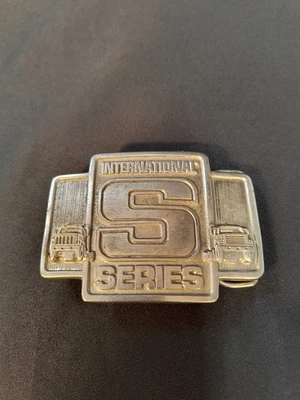Hebilla de cinturón vintage International Harvester serie S camiones edición limitada Foto 1 de 4