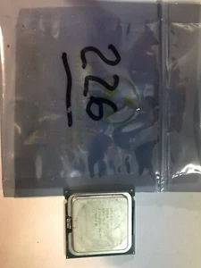 Intel Xeon X3210 2.13GHZ / 8M / 1066FSB CPU / Processor SLACU - Picture 1 of 2