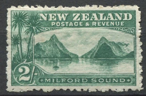 New Zealand 1902-07 2s. green SG 316 Mint Hinged MH VF - Picture 1 of 2