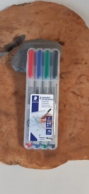 Staedler non permanent Marker in 4 Farben rot, blau, grün, schwarz 0,6 mm - Bild 1 von 2