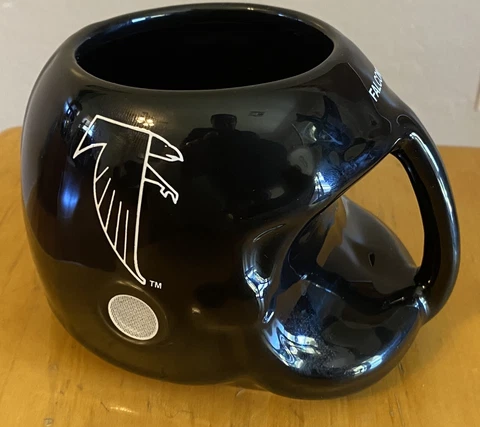 1986 Atlanta Falcons NFL Football Helmet Ceramic Mug Cover