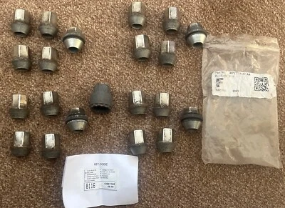 LAND ROVER DISCOVERY SPORT L550 20x Locking WHEEL NUTS 2019-2023 Evoque - Image 1 of 4