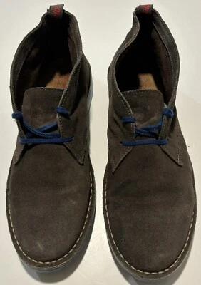 Wally Walker  Chukka Suede Boots Men's Made in Italy Size 45 Camel Blue Sole - Image 1 of 4