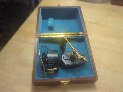 Extremamente raro Mitchell 410 "Global" apresentado a Mary Trepp - Imagem 1 de 4