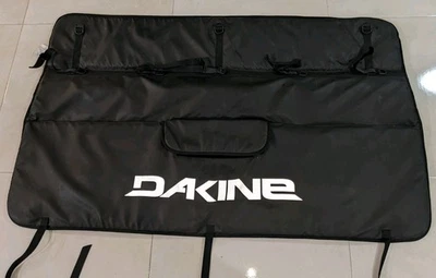 Almohadilla para puerta trasera para camioneta Dakine - negra - tamaño pequeño Foto 1 de 4