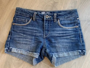 Levi's Girls Shorts Size 10 Regular Shorty Shorts Denim Blue Cuffed Adj Waist - Picture 1 of 5