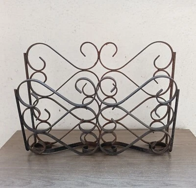 Porte Courrier Ou Porte Revues En Fer Forgé  - Photo 1/4