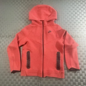 Nike Youth Size Large Tech Fleece Hoodie Red FD3285-672 - Picture 1 of 11