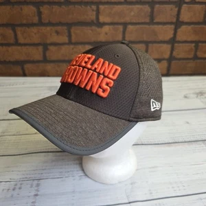 New Era Cleveland Browns Hat Brown Fitted Small Medium Football 39THIRTY Cap - Picture 1 of 8