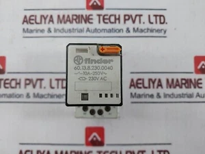 Finder 60.13.8.230.0040 Stecker Relais mit Buchse 230VAC - Bild 1 von 7