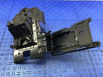 Cadillac XT4 2019-2024 2,0 L motor batería bandeja soporte OEM Foto 1 de 4