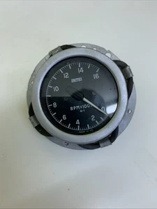 Ducati Smith Tachometer Rubber Mounted - Picture 1 of 6