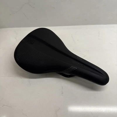 Sillín WTB Solano Medium Fusion Form Cromoly - negro Foto 1 de 4