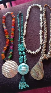 Mixed Lot Of 4 Colorful Chunky Sea Shell Beaded Necklace - Picture 1 of 9