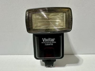 Vintage Vivitar  728AFM Auto Focus Zoom For 35mm Camera (Used) - Image 1 of 4