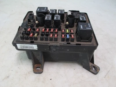 Caja de fusibles interior Chevy Express Savana 2004-2006 25760828/BCM 1500 2500 3500 OEM Foto 1 de 4