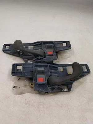 OEM Front Left & Right Interior Door Handle Fits 1996-2005 Chevrolet Blazer S10 - Image 1 of 4