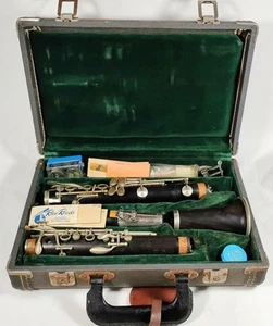 Wood Clarinet By P. Gerard Paris France 3 Star With Case No Problems Beautiful - Picture 1 of 24