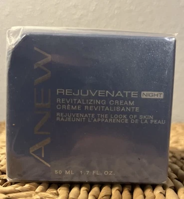 Crema revitalizante Avon Anew Rejuvenate NIGHT - 1,7 FL OZ SELLADA nueva Foto 1 de 4