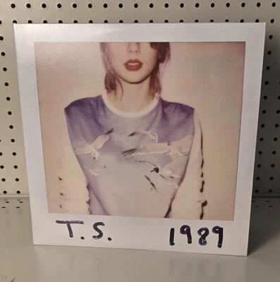 Taylor Swift 1989 2 LP Vinyl Record - Image 1 of 3