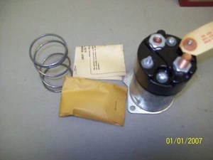 1965-1971  Jeep   Starter Solenoid   - Bild 1 von 1