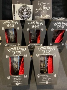 LIVING DEAD DOLLS SERIE1 BARWARE SET NEW - Photo 1/3