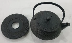 Vintage Japanese Cast Iron Trivet Teapot - Picture 1 of 5