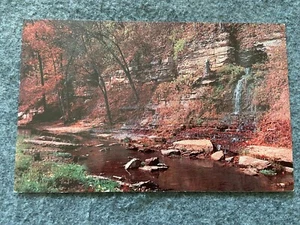 Buelah Falls, Spook Cave, near McGregor, Iowa Vintage Postcard - Imagen 1 de 2