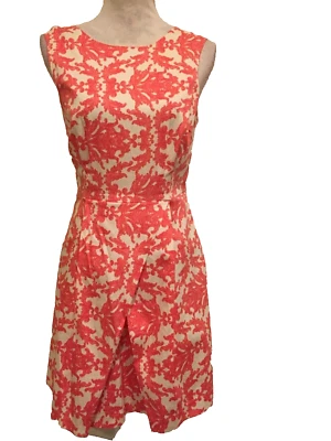 Vestido Love 21, pequeño, sin mangas, forrado, espalda en V, falda plisada, cremallera lateral Foto 1 de 4