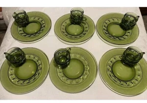 Set of 6 Vintage Indiana Green Glass Kings Crown Thumbprint Luncheon Plate 10.25 - Picture 1 of 4
