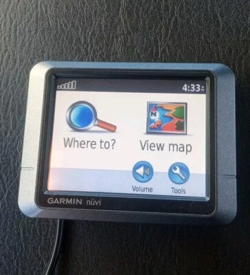 Garmin nüvi 205 Automotive Mountable  Power Supply And Mount Good Used Condition - Image 1 of 4