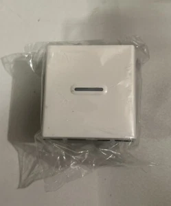 Legrand 077042 - Druckknopf weißes Mosaik - 2 WEGE - 6 A VERSIEGELT NEU SCHNELLER VERSAND - Bild 1 von 3