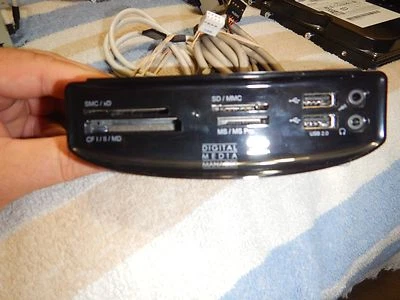 Northstar TAR05 Media Reader with USB Ports - Image 1 of 4