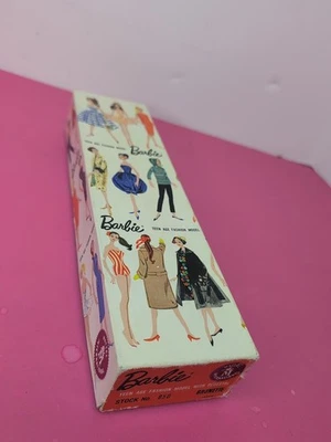 Vintage Mattel Barbie Doll 1960’s Original Box Only! Brunette #850 Ponytail R1 - Image 1 of 4