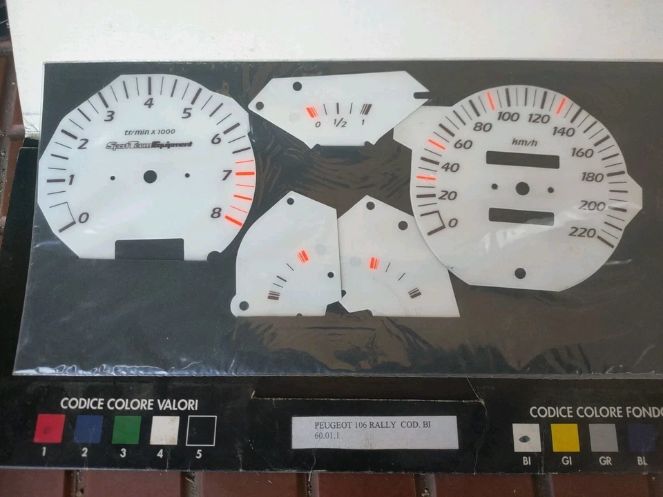 Peugeot 106 Rallye Rally Fondini Strumenti Bianchi Contakm Italy Bianco ULTIMO! Foto 1 de 4