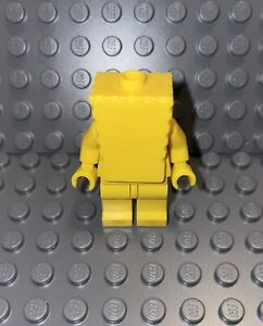 Lego Monochrome Minifigure Yellow Spongebob ￼