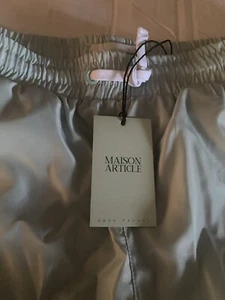 Maison Artikel Shorts brandneu mit Etikett! Größe Medium. Shorts bereit für den Sommer! - Bild 1 von 8