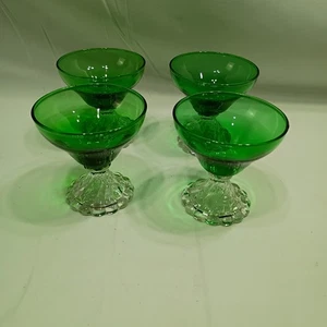 Anchor Hocking Forest Green Goblets – Set of 4 Vintage Dessert Coupes - Picture 1 of 5