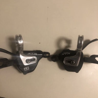 Shimano XTR 10 Speed Double/Triple Mountain Bike Shifter SL-M980 Excellent - Image 1 of 4