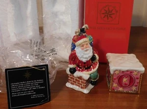 Salero y pimentero Christopher Radko Home for the Holidays Noel Santa Nuevo en caja - Imagen 1 de 4
