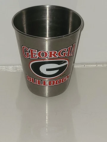 GEORGIA BULLDOGS METAL SHOT GLASS Cover