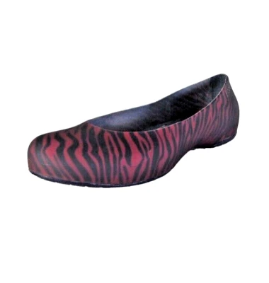 Женские термопрозрачные туфли Crocs с принтом зебра на плоской подошве малина/шелковица размер США 5 - Изображение 1 из 4
