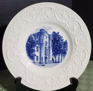 1939 Wedgewood Centennial Plate - Virginia Military Institute - Scott Shipp Hall - Picture 1 of 9