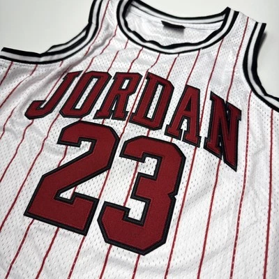 Jordan Kids молодежи баскетбол Джерси ретро белый черный красный мальчиков Sz L новый с Ярлыками - Изображение 1 из 4