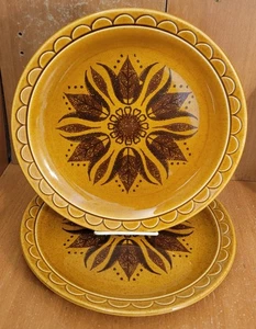 Homer Laughlin GOLDEN HARVEST 12" Chop plate / Round platter set of 2, Very good - Picture 1 of 9