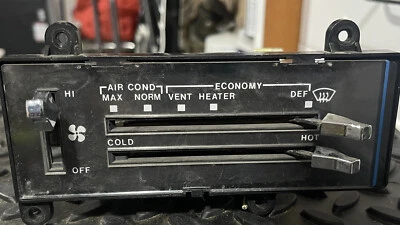 Camioneta Chevy GMC K5 1983-1991 Blazer Suburban control de clima térmico/a/a OEM Foto 1 de 4