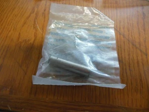 Beck/Arnley 022-0020 Valve Guide - Picture 1 of 2