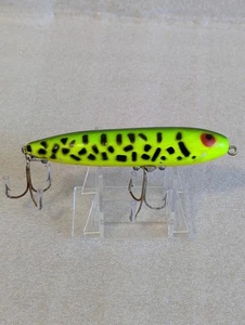 Vintage Heddon 4¼" Wood ZARA Frog Spot Lure w/Nose Tie - Picture 1 of 6