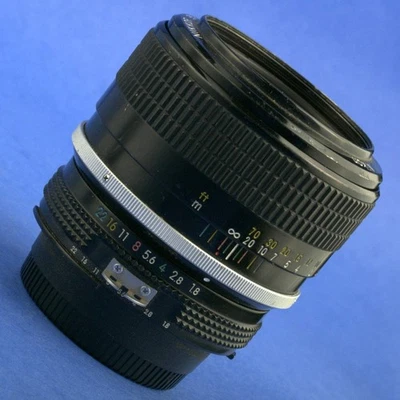 Lente Ai’d Late Nikon Nikkor 85 mm 1,8 enfoque de goma Foto 1 de 4