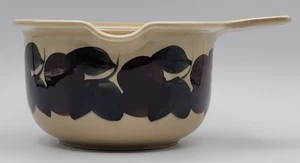 Ruija Troubadour Arabia of Finland Open Sauce Boat Gravy Boat 7" x 5 5/8" - Picture 1 of 10